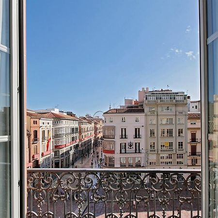Apartamentos Plaza Constitución - Larios Málaga Exterior foto